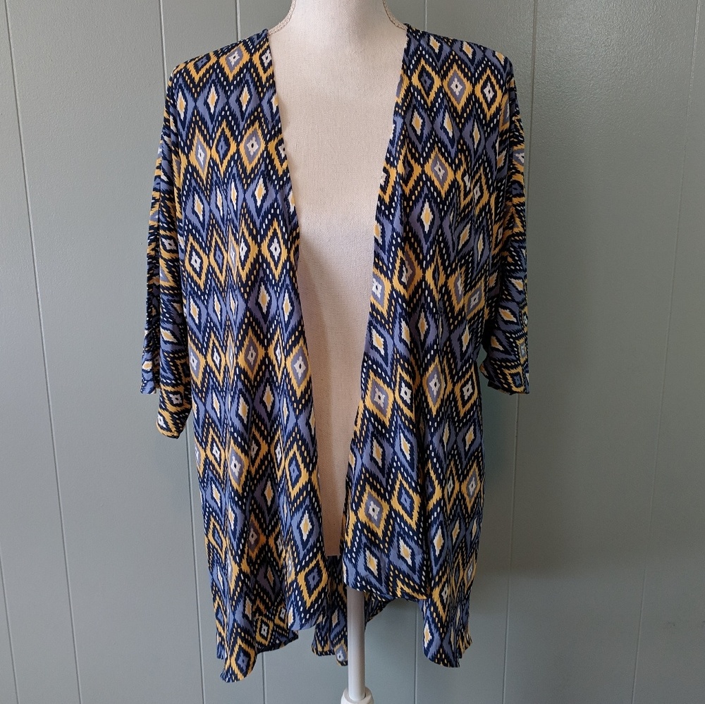 LuLaRoe Small Lindsay